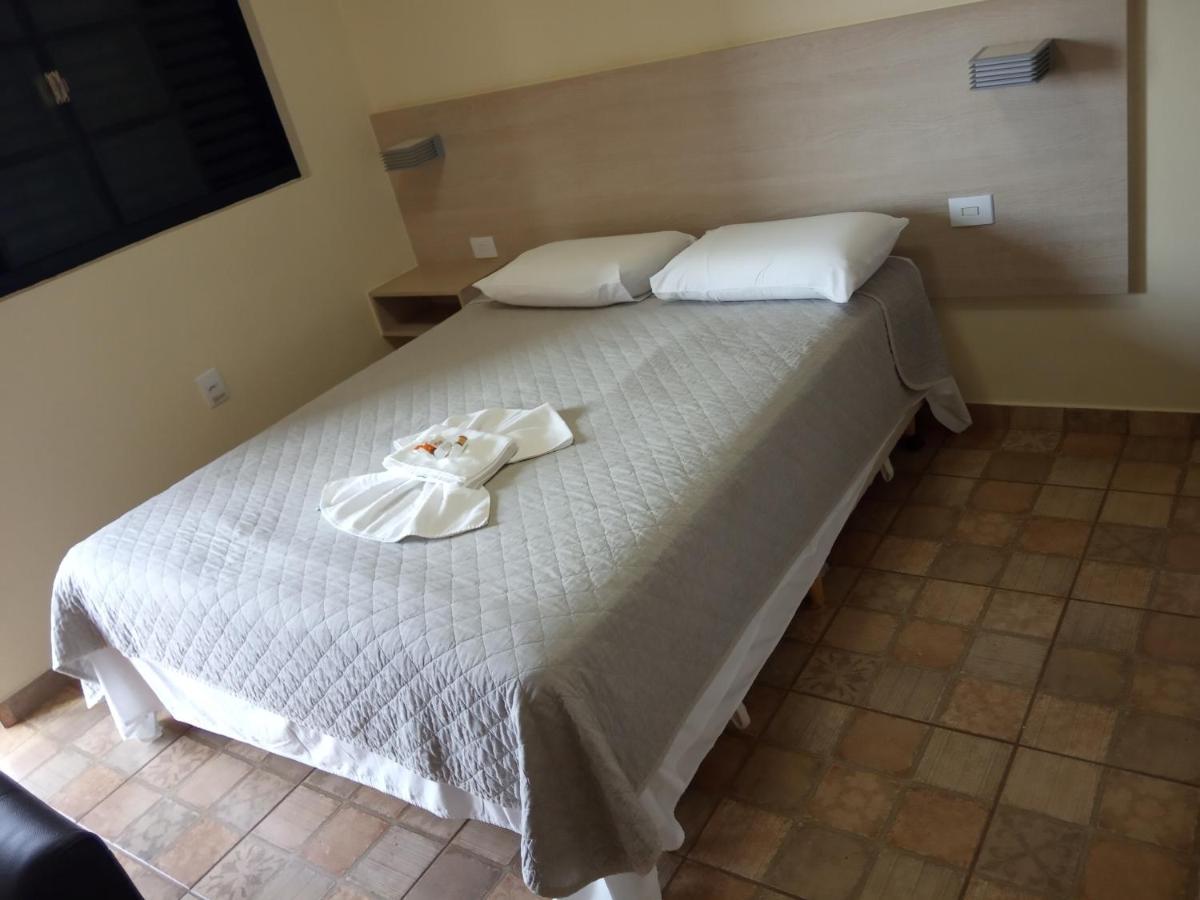 Hotel Pousada Farol De Alexandria Ltd - Me Candido Mota Esterno foto